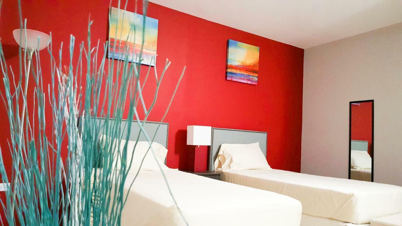 Donhead New Kingston Apt 5 ภายนอก รูปภาพ