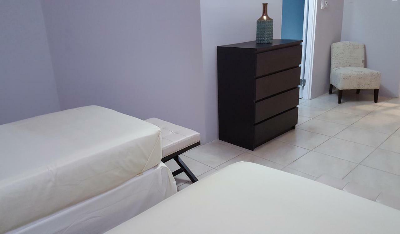 Donhead New Kingston Apt 5 ภายนอก รูปภาพ